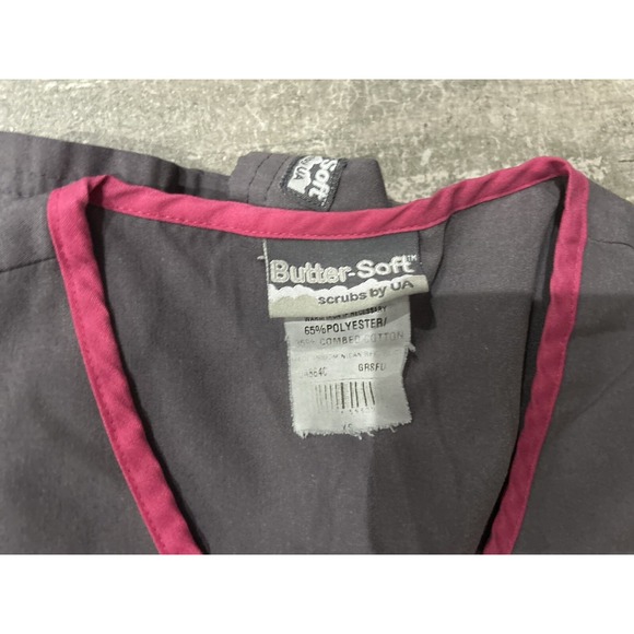 Butter‎ Soft Womens XS Scrub Top POCKETS V neck Purple Blue Gray Pink (2) Tops - Picture 7 of 13